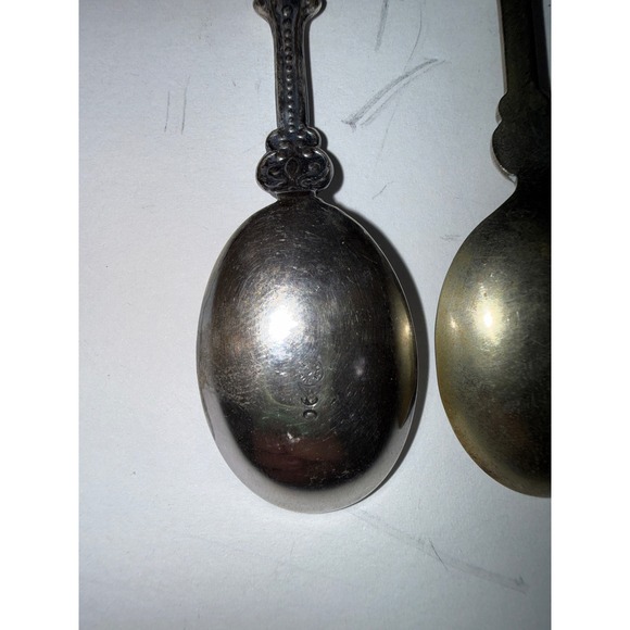 Vintage Collectible Souvenir Spoons Holland Delft Windmill Wooden Shoe Boat - Picture 5 of 7